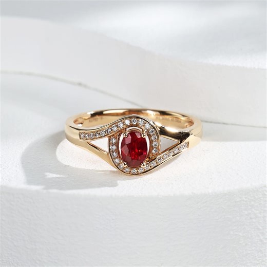 Pigeon Blood Red Ruby Ring,18k Solid Gold Ring, 0.36ct Oval Natural Ruby, Women Ruby Ring, Gift for Her Ring for Women - Etsy