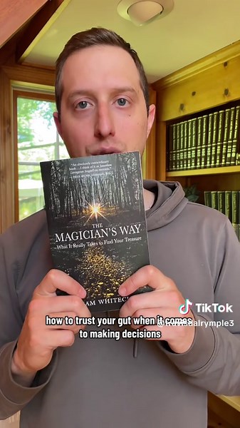 Top 5 Books for Effective Leadership and Success