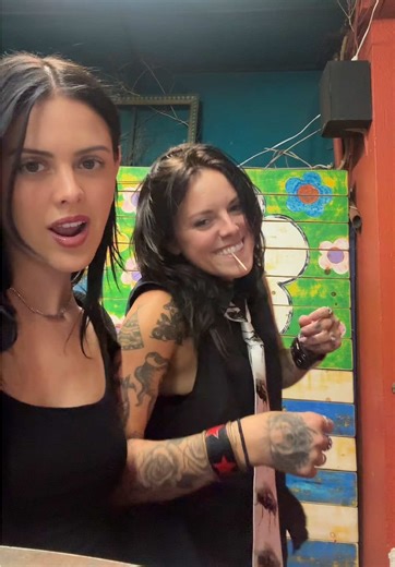 Cleaning Out Drafts: Lauren Sanderson's Latest Insights