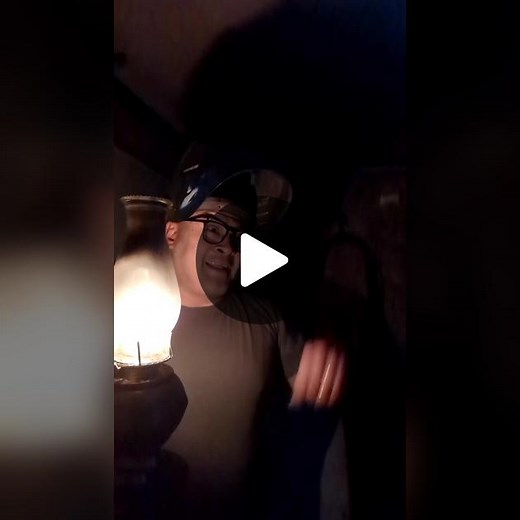 Really did lose power after getting this little thing. It was able to power *everything* but the air compressor and the arc welder. It *did* power my wire welder tho! @powersmart_usa #powersmart #powersmartgenerator #apparentlythechristmaslightsaremoreimportantthanmyshop