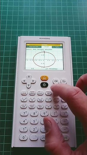 Graphing Calculator Numworks #GraphingCalculator #Numworks