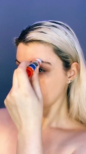 Shego Makeup 💚🖤💚🖤 • • • • #makeup #instamakeup #cosmetic #cosmetics #fashion #eyeshadow #lipstick #gloss #mascara #palettes #eyeliner #halloweencostume #halloweenmakeup #halloween #scarymakeup #sfxmakeup #sfx | Hollynn Ragland