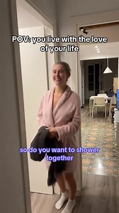 I’ll burn my skin with her temperature but she’s too cute to resist 😂😭 #cutegirlfriend #couplegoals #loveofmylife #couplecomedy #girlfriendsbelike | Hyoga