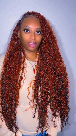 Gypsy Locs loading… and she’s a whole goddess 😍✨ Light, pretty, and perfect for fall or vacation! DM me to book your install! #houstonhairstylist #travelinghairstylist #boholocs #houstonhair #messylocs #distresslocs #boholocsatlanta #fauxlocs #gypselocs #islandlocs | Shaquala