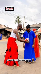 1.2M views · 29K reactions | Prank  laugh out loud 藍 #prank #pranks #foryou #comedy #explore #prankvideo #prankster #pranking #pranked #comedyvideo #naijacomedies #naijacomedyskit #foryoupage #ghanatiktok #naijatiktok #goviral #makemefamous #makemeviral #zaddyyellowcomedies | Zaddy Yellow Comedian | Facebook
