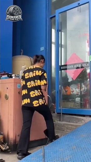 Fast Tire Fix Made Easy – Just Spray with Fix a Flat!