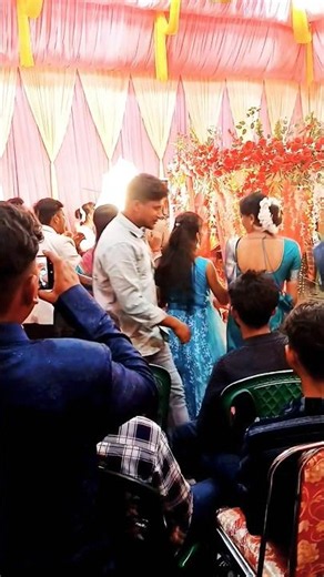 ভাগ্নির বিয়েতে সবাই মিলে মন্ডপ পরিদর্শন করে নাচ