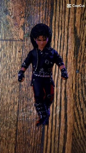 A short michael jackson cartoon character.Would y'all thank