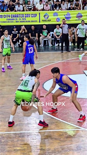 Hand fake, between the legs and cross sabay stepback!