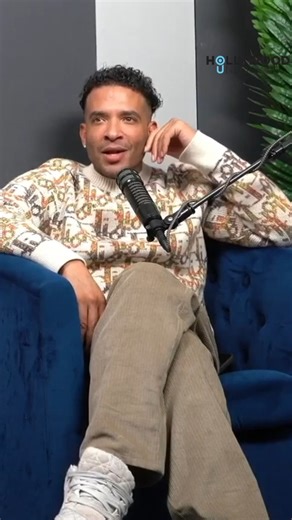 🗣️🤔 Rihanna and Drake's complicated relationship | Hollywood Unlocked