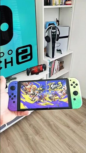 Unboxing of the Nintendo Switch Splatoon Edition - Hands-On