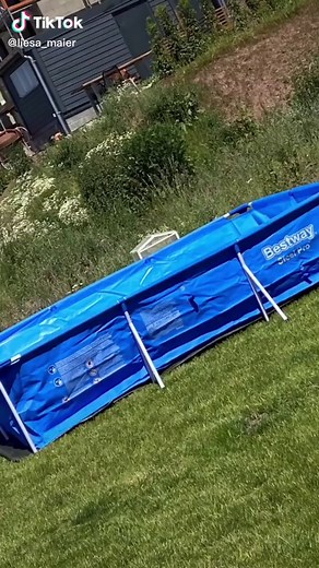 Poolumrandung selber bauen: Schritt-für-Schritt Anleitung