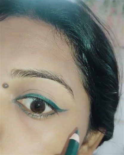 how to green eyeliner tutorial