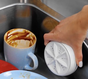 These modern gadgets are a must-have for everyone | 5-Minute Recycle