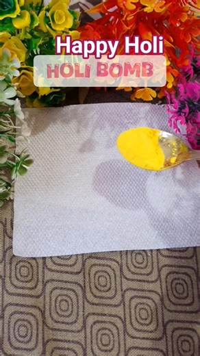 Holi prank idea #holiprank​ #holidiy​#trendingshorts #ashortaday #dailyshorts #shorts