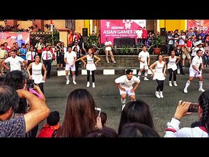 Jakarta Flashmob Goes Viral for Good Reason!