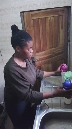 Packing lunch for my two daughters