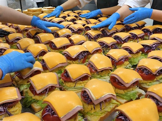 Wow! One is enough to fill you up, fat egg ham and cheese sandwich | Sea Pub