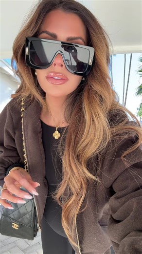 Emily Gemma (Beauty & Style) (@emilyanngemma5)’s videos with Solid (feat. Drake) - Young Stoner Life & Young Thug & Gunna