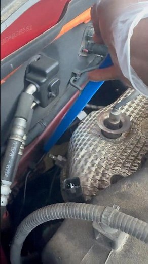 Hyundai sonata hybrid bank 1 O2 sensor downstream. I couldn’t remove it. 😭