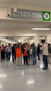 Random meet up 😉 with public. #dollychai #healthyfood #newpost #fashion #facebookpost #reels #business #random #meetup #tea | Dolly Tapri Wala