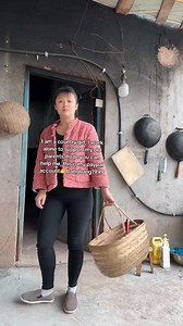 145K views · 13K reactions | I am a country girl, I work alone to support my old parents, hope you can help me, this is my paypal accountbangbang1999 | poor girl | Facebook