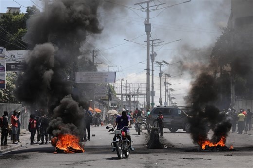 Gangs edge Haiti to brink of collapse as regional leaders seek solutions
