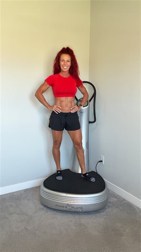 Supporting bone health starts with the right kind of loading, and this Power Plate routine with Master Trainer Laura Wilson is built to do just that. Whole body vibration can help stimulate bone tissue, strengthen the muscles surrounding key joints, and make weight-bearing movements more effective while remaining gentle on the body. 🦴 This flow blends lower-body work with core activation to help improve balance, stability and confidence in daily movement, making it a smart option for osteoporos