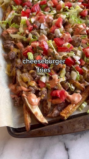 Delicious Cheeseburger Fries Recipe for Game Day Fun