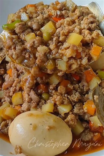 Pork Giniling with Itlog: A Delicious Filipino Recipe