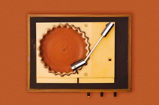 55 Thanksgiving Songs for the Perfect Holiday Playlist