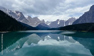 lake louise banff national park country