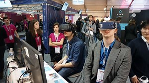Laval Virtual 2016 : notre reportage vidéo dans le plus grand salon français dédié à la réalité virtuelle — Frandroid