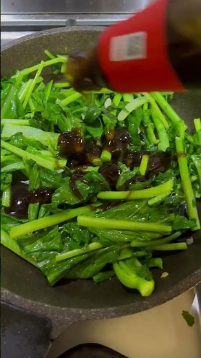 Quick, easy, healthy and delicious - Stir fried Chinese Broccoli with Garlic and Oyster Sauce
