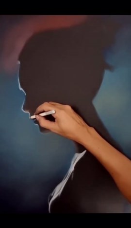 Silhouette drawing that speaks through shape and shadow