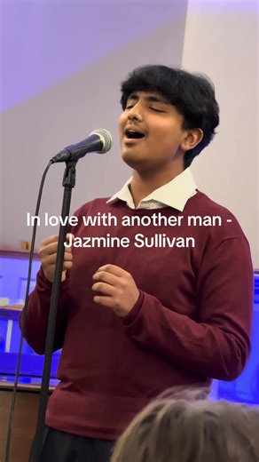 @JazmineSullivan #shorts #viral #singing