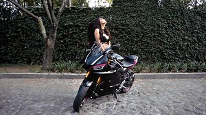 VISICO 2 compact small size large power output ,200W , with great light quality, color temperature constant, super short recycle time, suitable for commerical photography ,portrait photography, food photography, e-business photography. | Visico - China Vistarfoto Co., Ltd.