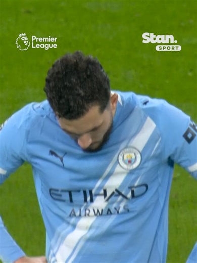 Calum McFarlane takes a point from Manchester City in his first senior game of football 😬 The interim Chelsea boss with a day he’ll never forget for Chelsea. ↳ Premier League. Live & On Demand with 4K on Football’s New Home, Stan Sport. Stream now. #StanSportAU #PremierLeague #ManchesterCity #Chelsea