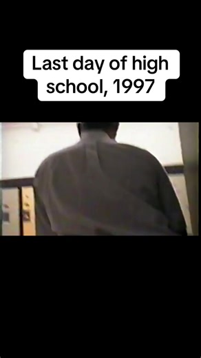 What a time to be alive man 😮‍💨🔥 #1997 #highschool #nostalgia #fyp #blowthisupforme