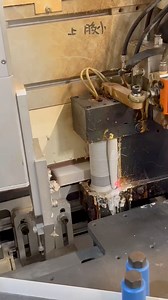 57K views · 171 reactions | Automatic PUR glue edge banding machine, small glue line, even and smooth glue application#woodworkingmachinery #edgebandingmachine #edgebandingmachinefactory #automaticedgebandingmachine #edgebandingmachinesourcefactory #woodworkingmachinerymanufacturers | Cindy Xiao | Facebook