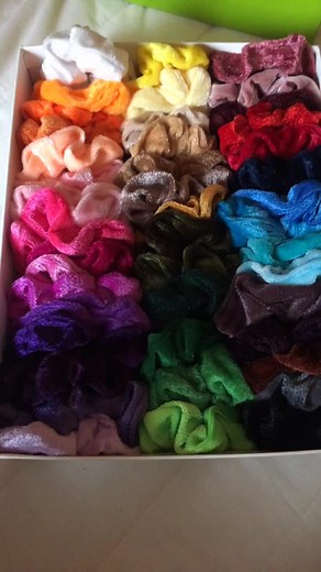 White💀🦷☁️#foryoupage#viral#vsco#scrunchies#