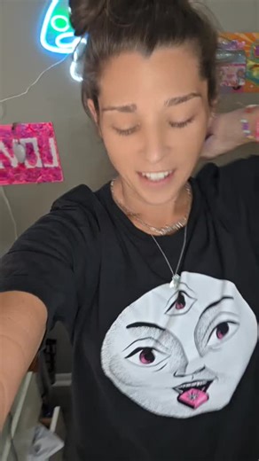 dddmichelle (@dddmichelle)’s videos with original sound - list3nb4igo - halley'scomet