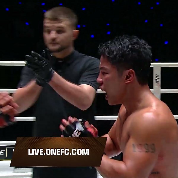 CLOSE CALL ⚖️ Thai star Komawut defeats Myanmar sensation Kyaw Swar Win by split decision!