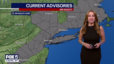 NY News Update: 3 dead in Queens crash; 1 dead, 6 rescued by jet ski at NJ beach