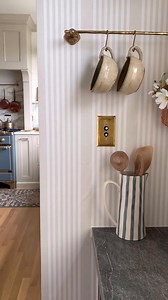 488K views · 10K reactions | Push button unit- Vintage Hardware. Brass cover plate- Rejuvenation. Result- lots of charm ♥️ | Kismet_house | Facebook