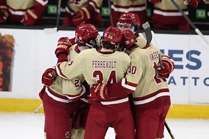 BC men’s hockey survives against Bentley to begin D-I Tournament