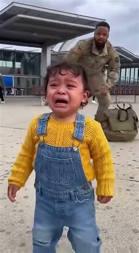 A Messy, Real Reunion — No One Was Ready” #military #baby #usa