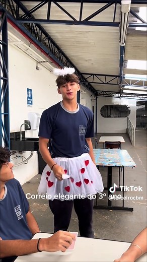 Correio Elegante do Terceiro Ano - Colégio Barão de Mauá