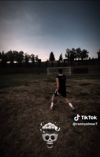 Rocket Shots: Mastering the Art of Football Rockets