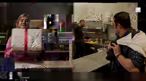 ❄ Jurnal TV a lansat tradiționalul colind de Crăciun. În acest an, este unul de suflet, cu un mesaj călduros, care vrea să ajungă în casele și inimile telespectatorilor 💙 Versuri și muzică: Alecu Mătrăgună Regizor: Radu Șarbei Producător: Gabi Marcu ✅ Abonați-vă pe social media: www.instagram.com/jurnaltv.md www.youtube.com/jurnaltv www.t.me/jurnal_tv Val Butnaru, Sofia Obadă, Catalin Lungu ZERODOI, Daniela Ciocanu, Anatol Durbală, Emilian Cretu - Da Sunt Român, Călin Jucovschi, Vasile Luchianu